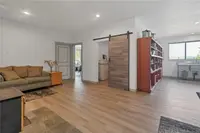 View 16