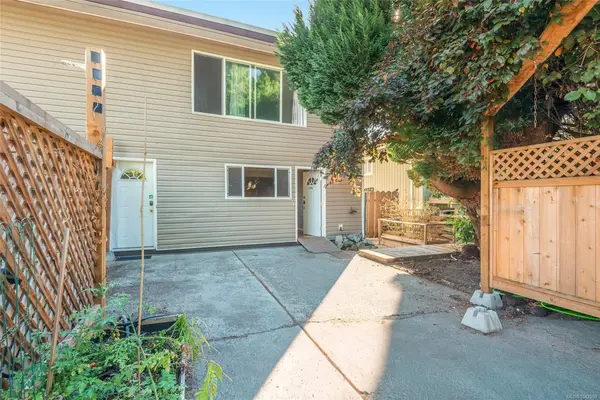 2595 2nd Ave, Port Alberni BC V9Y 2A2 - 6 bed, 4.0 bath in Port Alberni