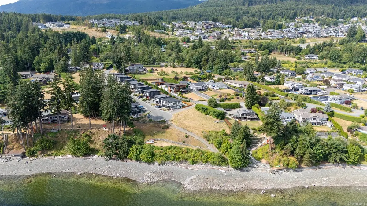 SL 9 Skye Rd, Saltair BC V9G 1Y5
