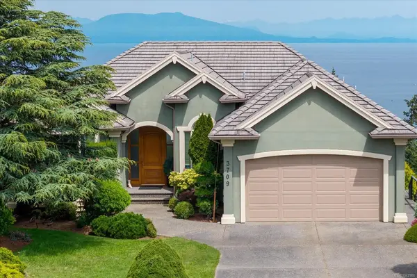 3709 Glen Oaks Dr, Nanaimo BC V9T 6H3 - 5 bed, 4.0 bath in Nanaimo