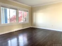 View 10