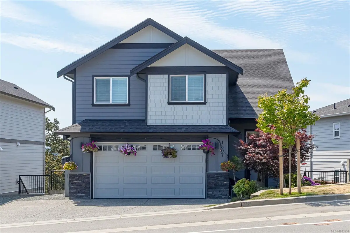1307 Flint Ave, Langford BC V9B 0Z8