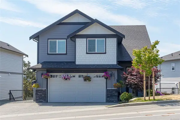 1307 Flint Ave, Langford BC V9B 0Z8 - 5 bed, 4.0 bath in Langford