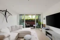 View 10