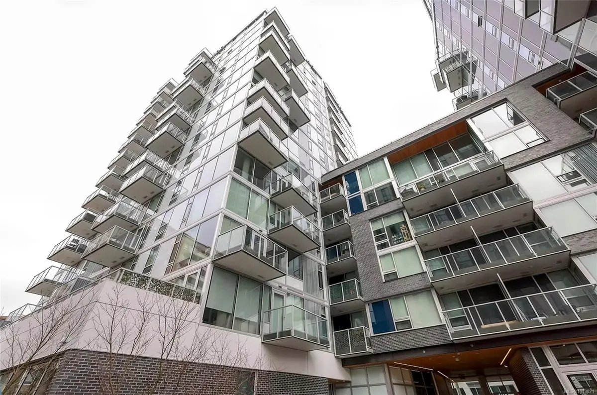 989 Johnson St #804, Victoria BC V8V 0E3