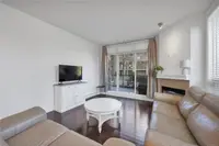 View 16