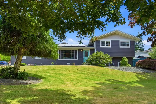 2296 Cameron Dr, Port Alberni BC V9Y 1A9 - 3 bed, 3.0 bath in Port Alberni