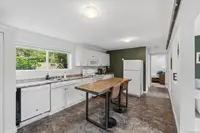 View 24