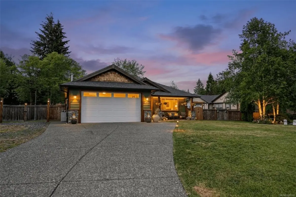 1677 Elford Rd, Shawnigan Lake BC V0R 2W2
