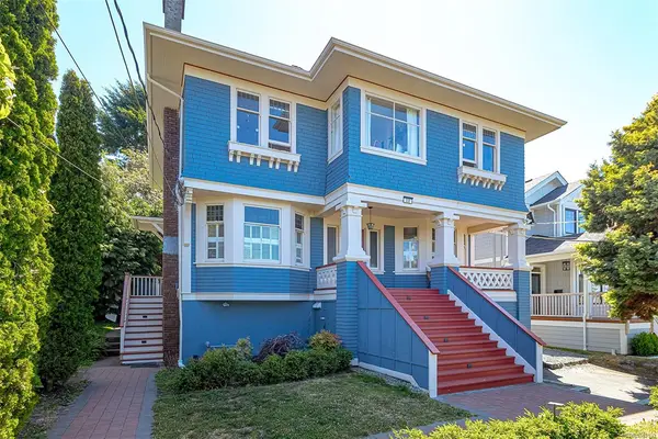 337 Moss St, Victoria BC V8V 4M9 - 8 bed, 6 bath in Victoria