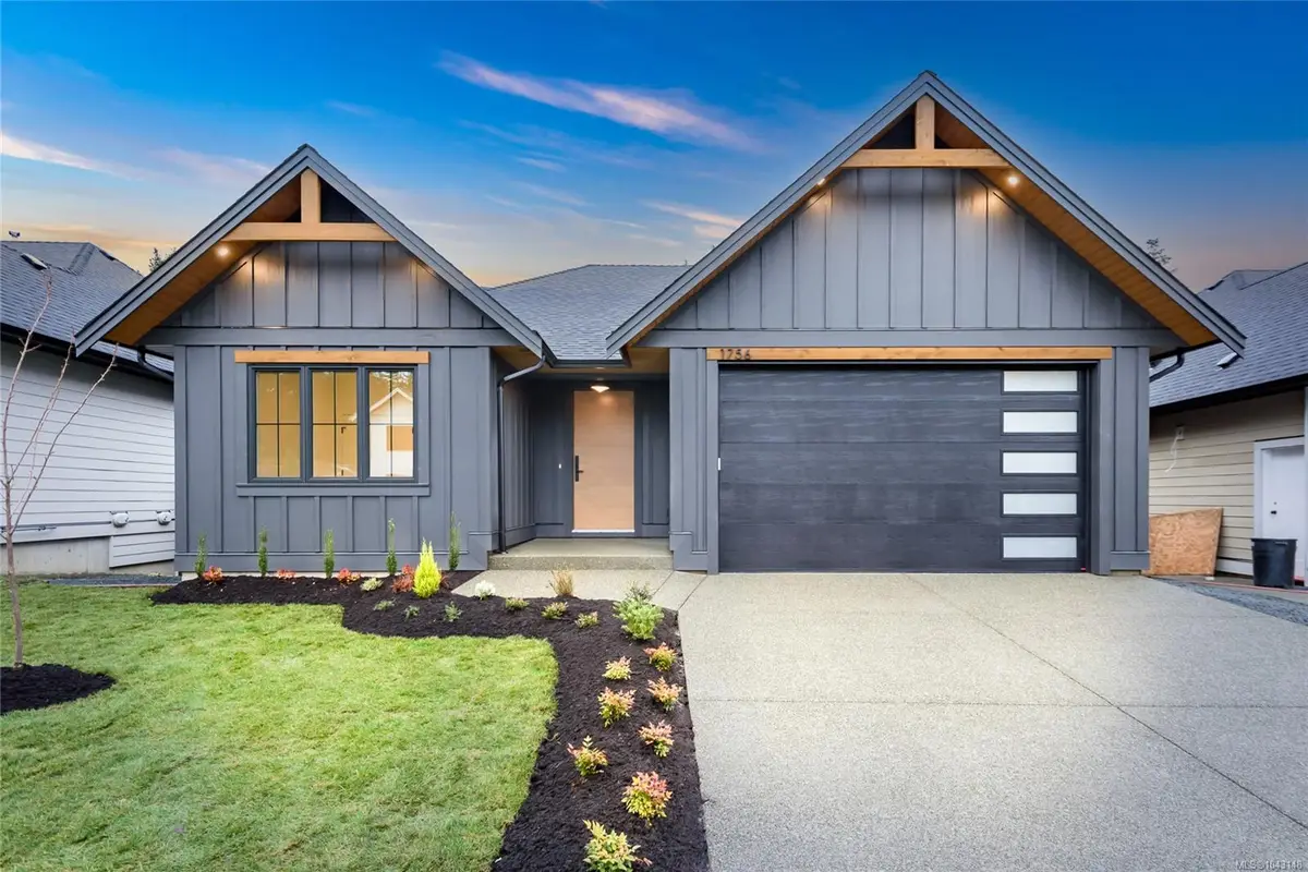 1716 Crown Isle Blvd, Courtenay BC V9N 0K1