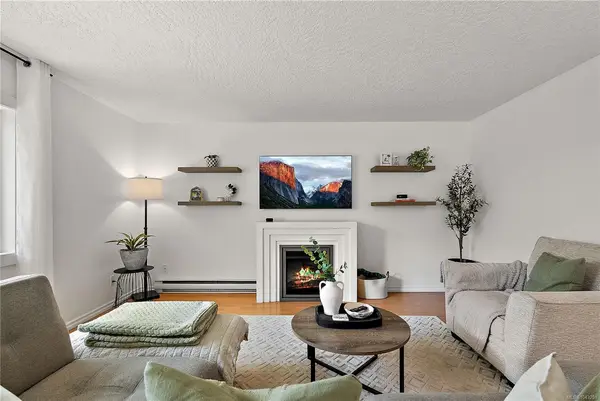 2871 Peatt Rd #8, Langford BC V9B 3V7 - 3 bed, 2.0 bath in Langford