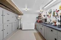 View 32