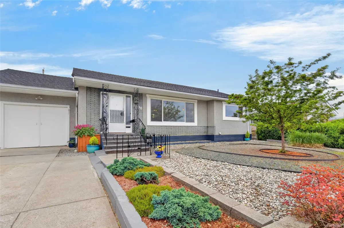 3896 Exton St, Port Alberni BC V9Y 3X7