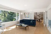 View 10