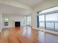 View 16