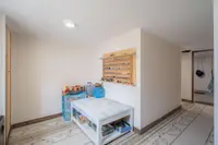 View 25