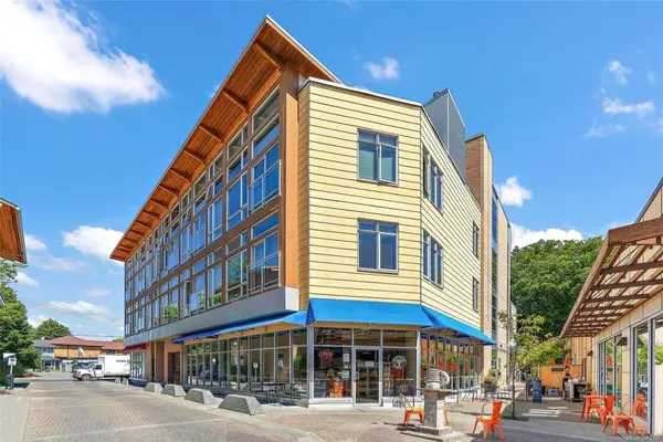 240 Cook St #211, Victoria BC V8V 3X3 - 1 bed, 1.0 bath in Victoria