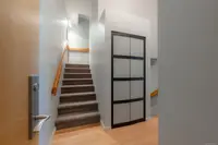 View 32
