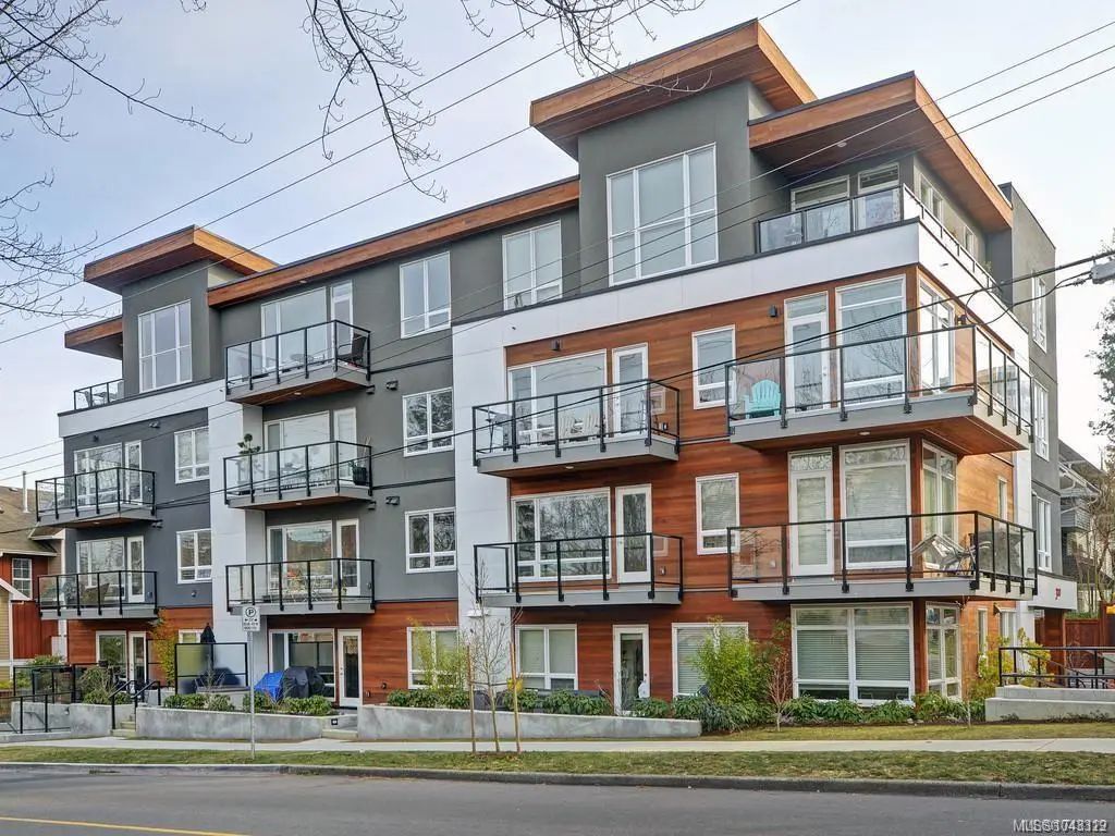300 Michigan St #403, Victoria BC V8V 1R5