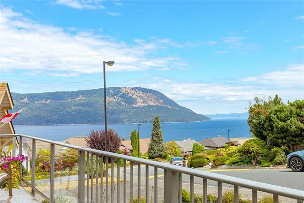 571 Marine View, Cobble Hill BC V0R 1L1 - 2 bed, 2 bath property for sale in Cobble Hill