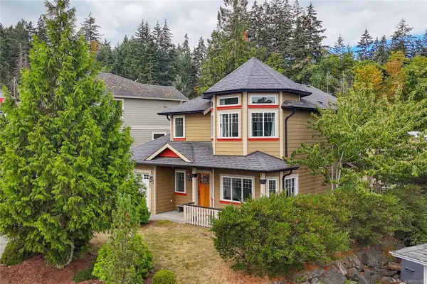 7972 Northview Dr, Crofton BC V0R 1R0 - 3 bed, 2 bath property for sale in Crofton