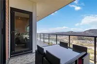 View 32
