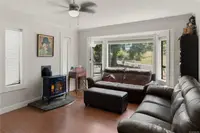 View 10