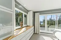View 24