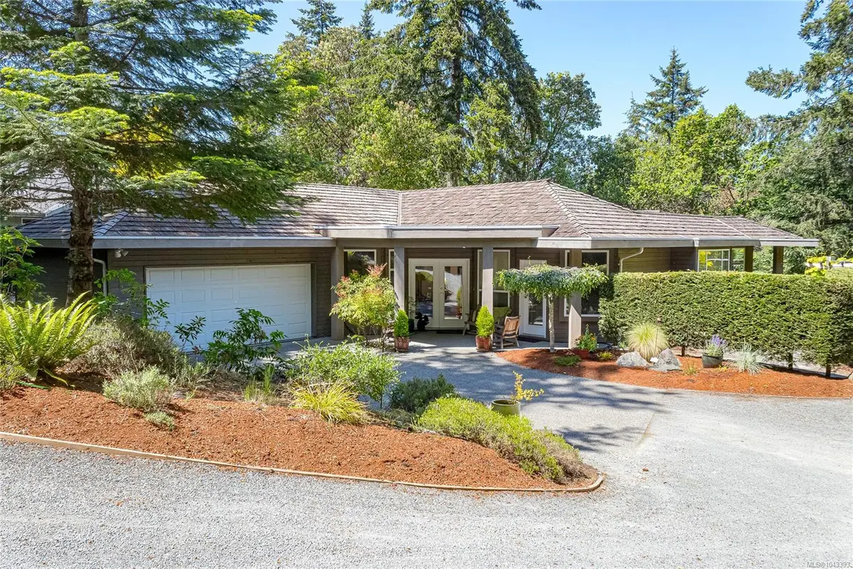 1145 Osprey Dr, Duncan BC V9L 5S3