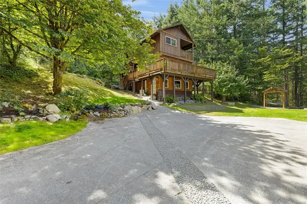 1670 West Shawnigan Lake Rd, Shawnigan Lake BC V0R 2W0 - 3 bed, 2.0 bath in Shawnigan Lake