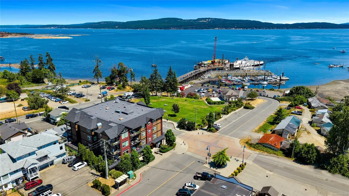 1533 Joan Ave #401, Crofton BC V0R 1R0