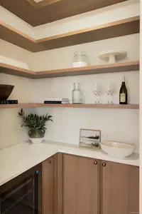 View 25