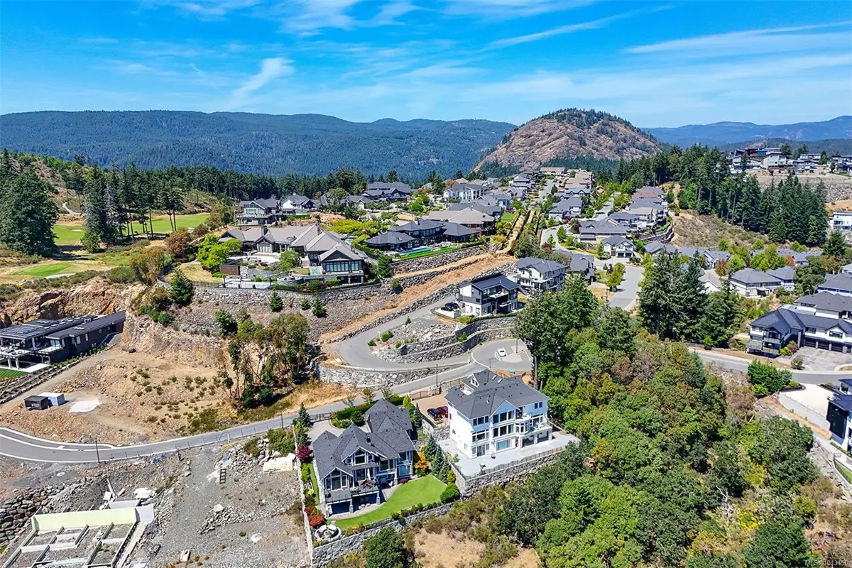 1430 GRAND FOREST Close, Langford BC V9B 0B5