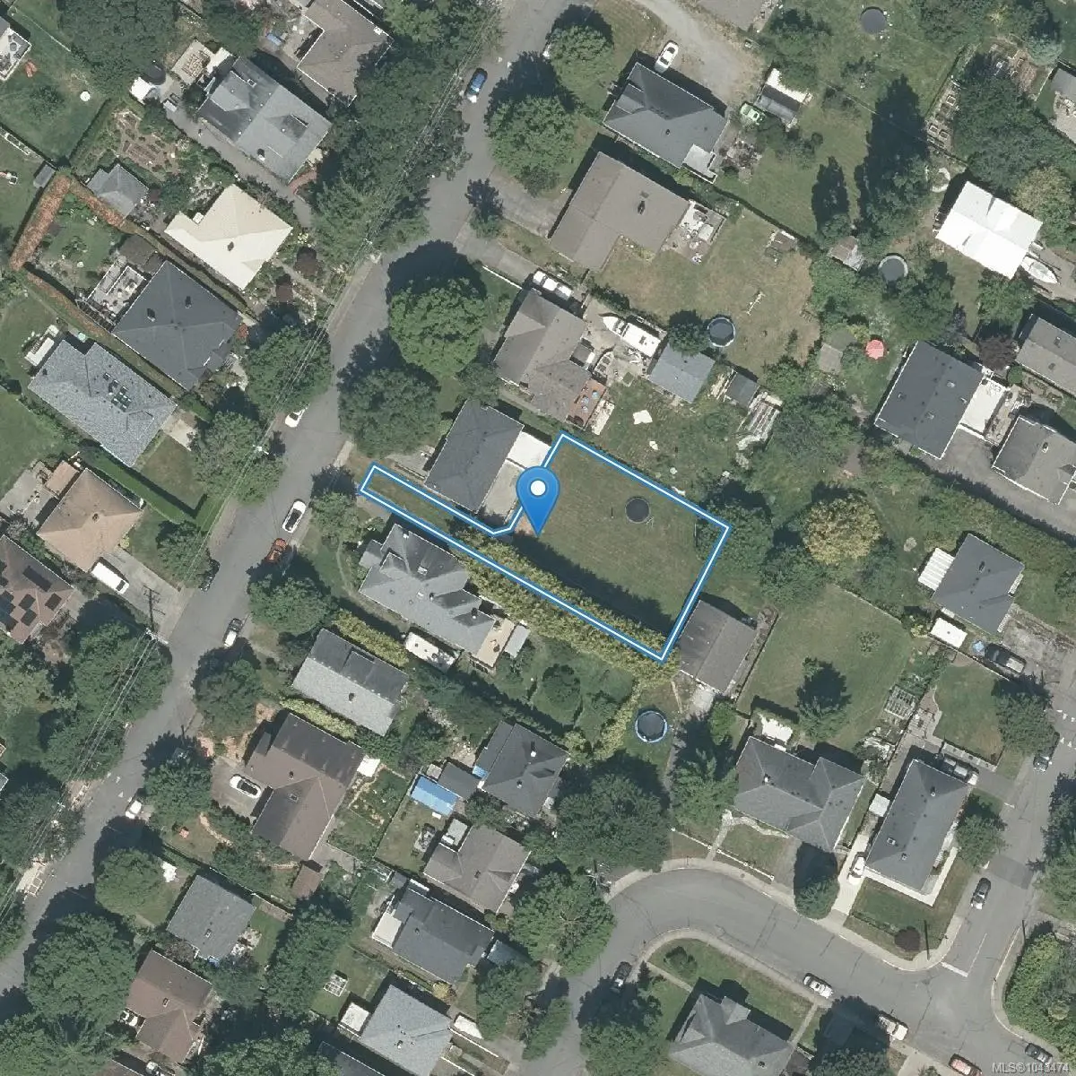 3141 Balfour Ave, Victoria BC V9A 1R9
