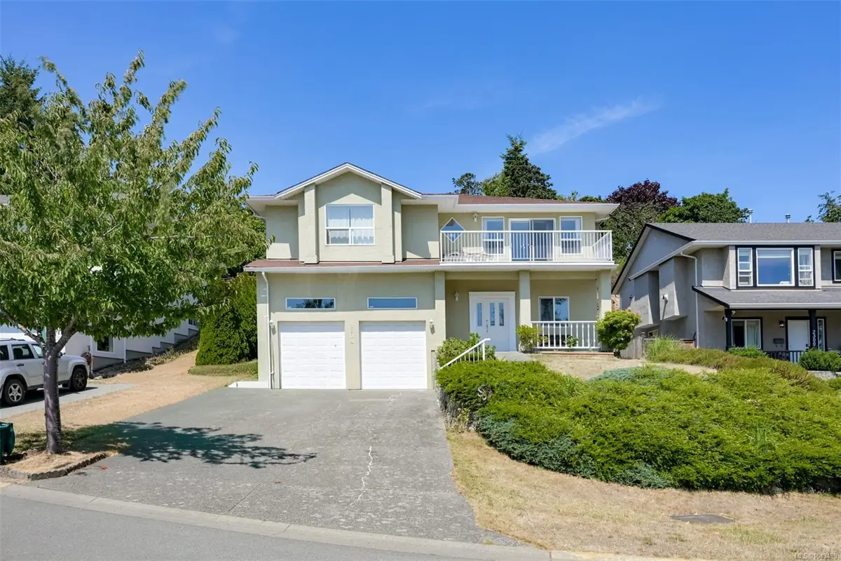 2304 Kami Crt, View Royal BC V9E 1L3