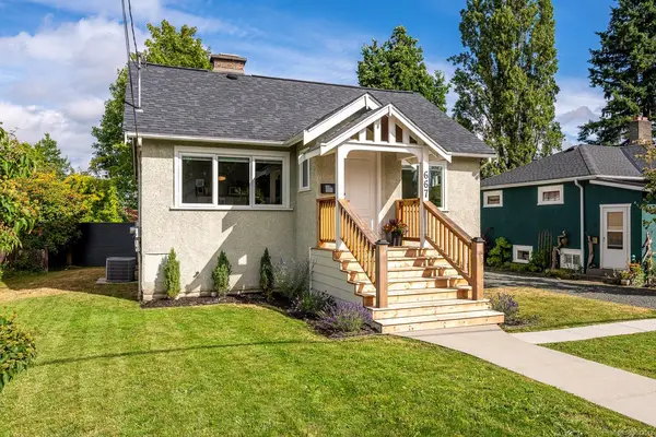 667 11th St, Courtenay BC V9N 1S9 - 3 bed, 2.0 bath in Courtenay