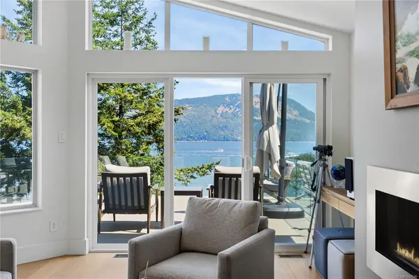 209 Marine Dr, Cobble Hill BC V8H 0K8 - 2 bed, 2 bath property for sale in Cobble Hill