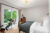 View 16
