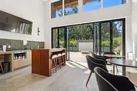 View 25