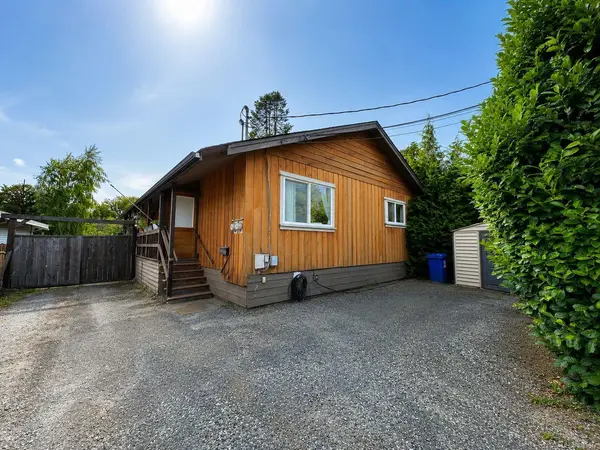6010 River Rd, Port Alberni BC V9Y 6Z6 - 5 bed, 3.0 bath in Port Alberni