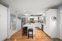View 24