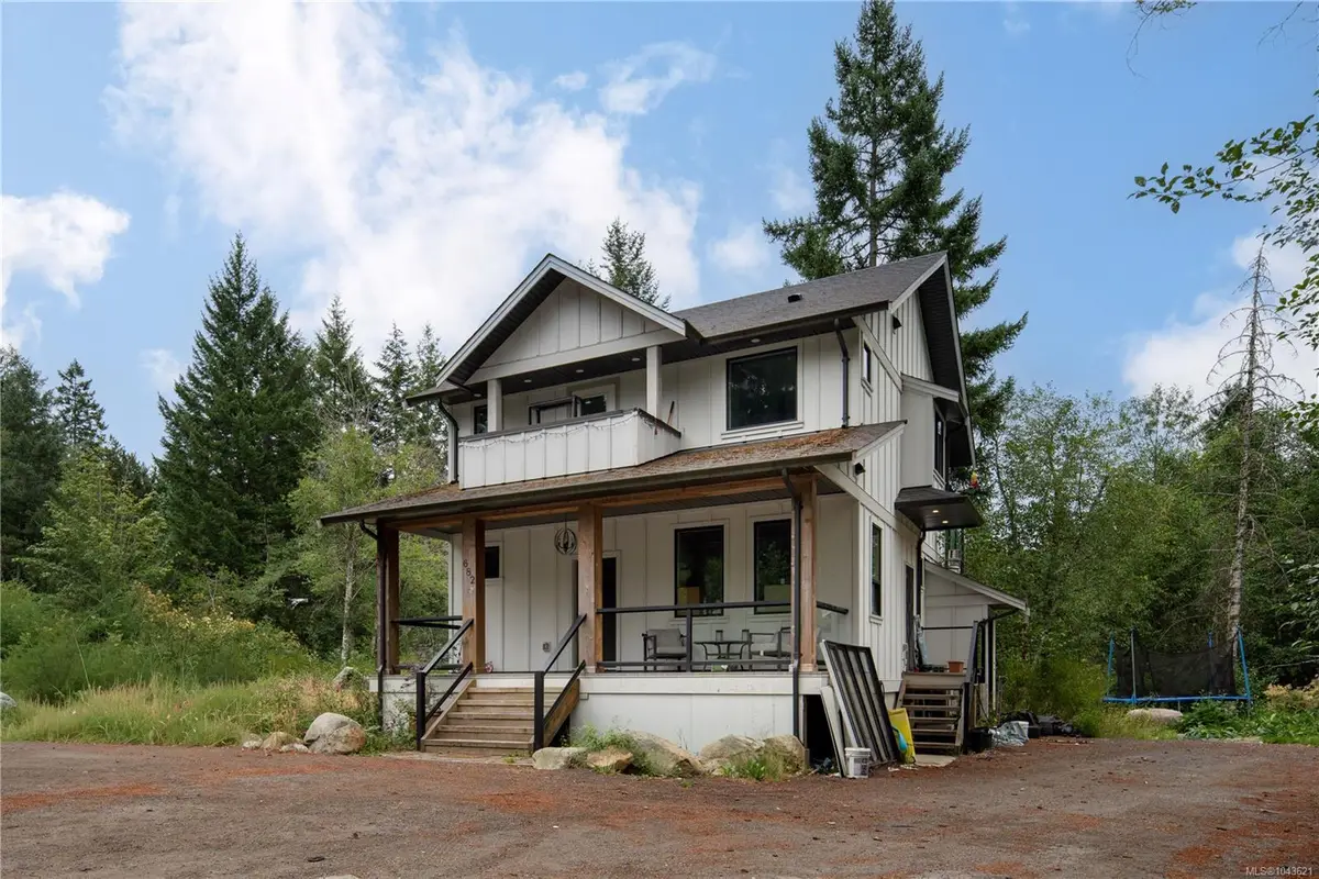 682 Shawnigan Lake Rd, Shawnigan Lake BC V0R 2L0