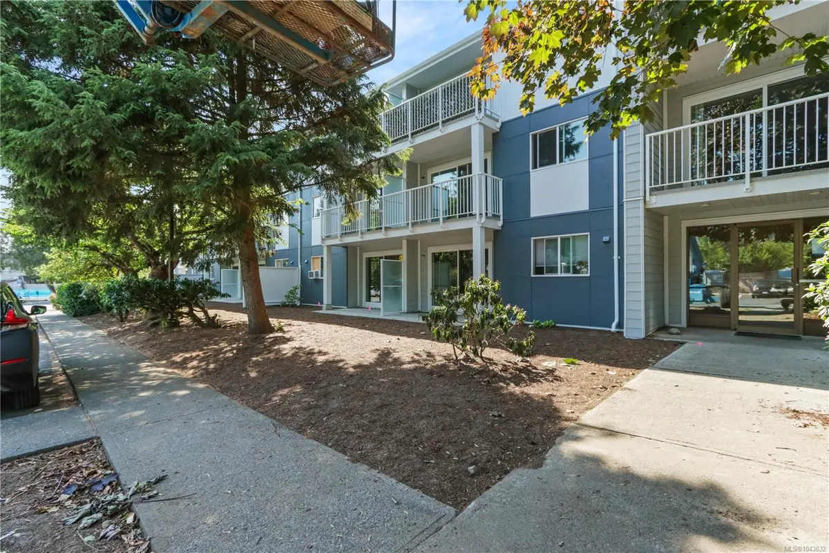 1600 Dufferin Cres #216, Nanaimo BC V9S 5N2