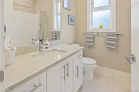 View 32