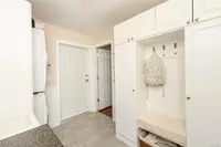 View 10