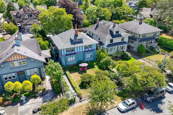 609 Su'it St #A, Victoria BC V8V 4C5 - 1 bed, 1.0 bath in Victoria