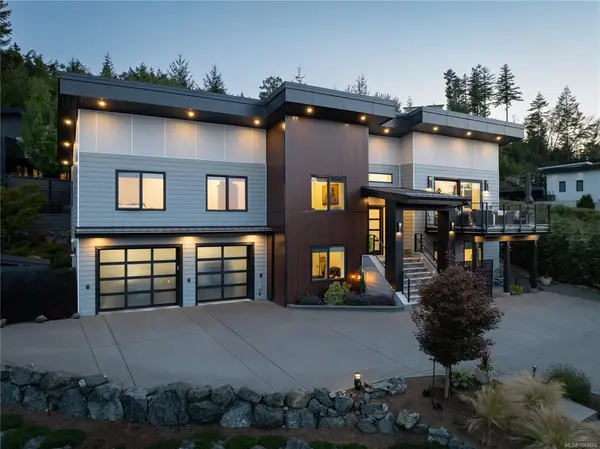 7481 Copley Ridge Dr, Lantzville BC V0R 2H0 - 4 bed, 3 bath property for sale in Lantzville