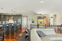 View 25