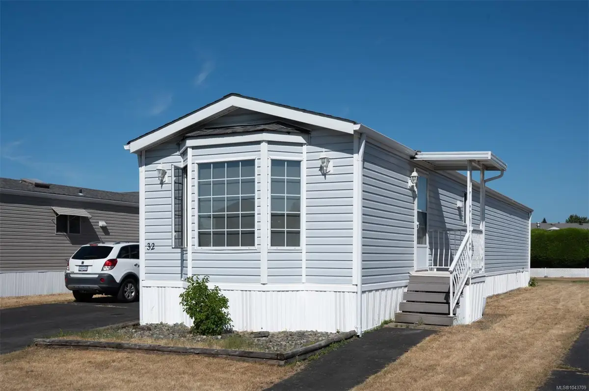 450 Stanford Ave E #32, Parksville BC V9P 1V8